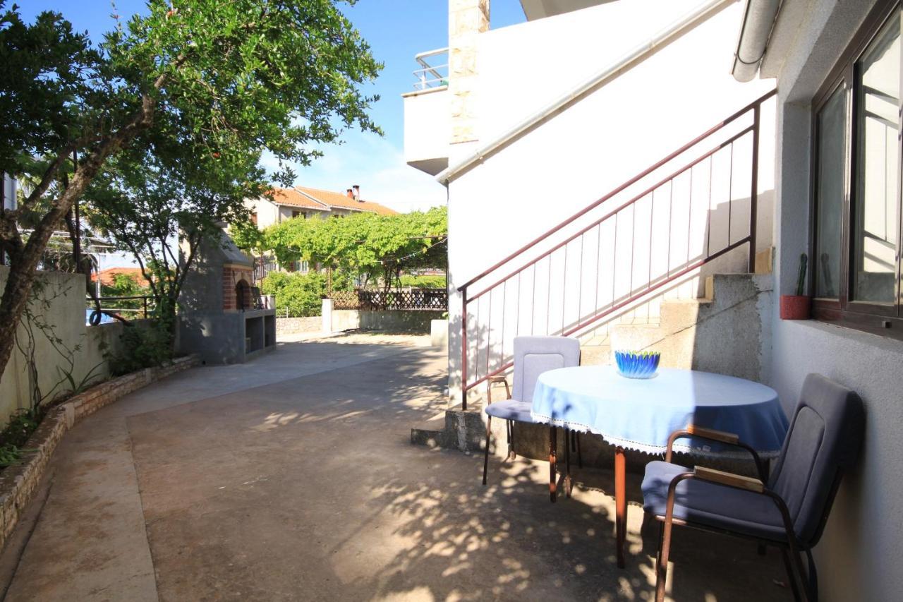 Apartment Jelsa 5703A 外观 照片