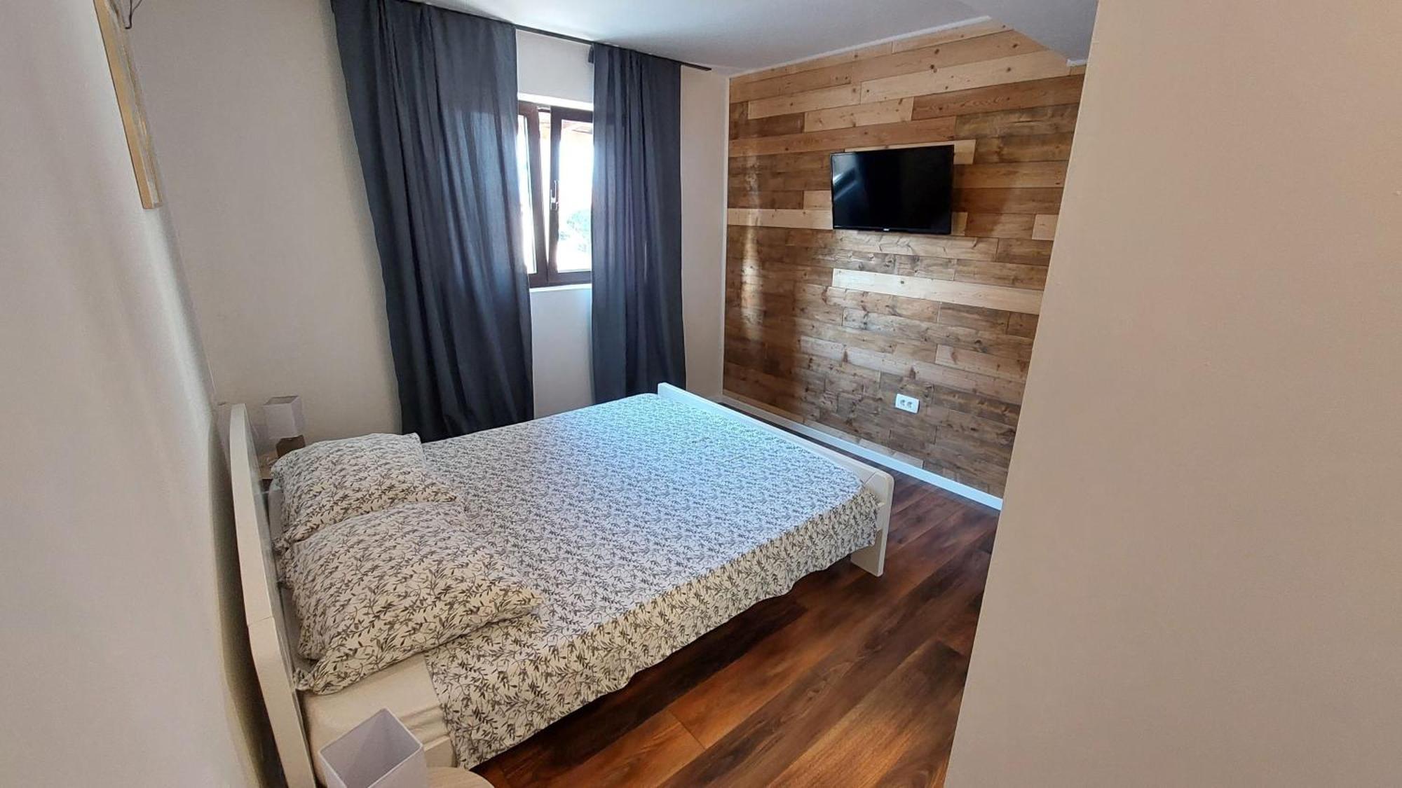 Apartment Jelsa 5703A 外观 照片